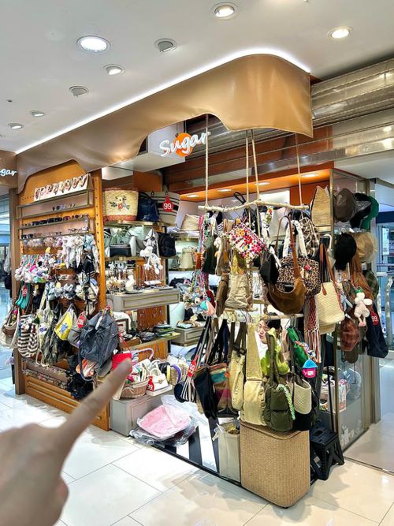 饰品专卖店：行业动态与趋势